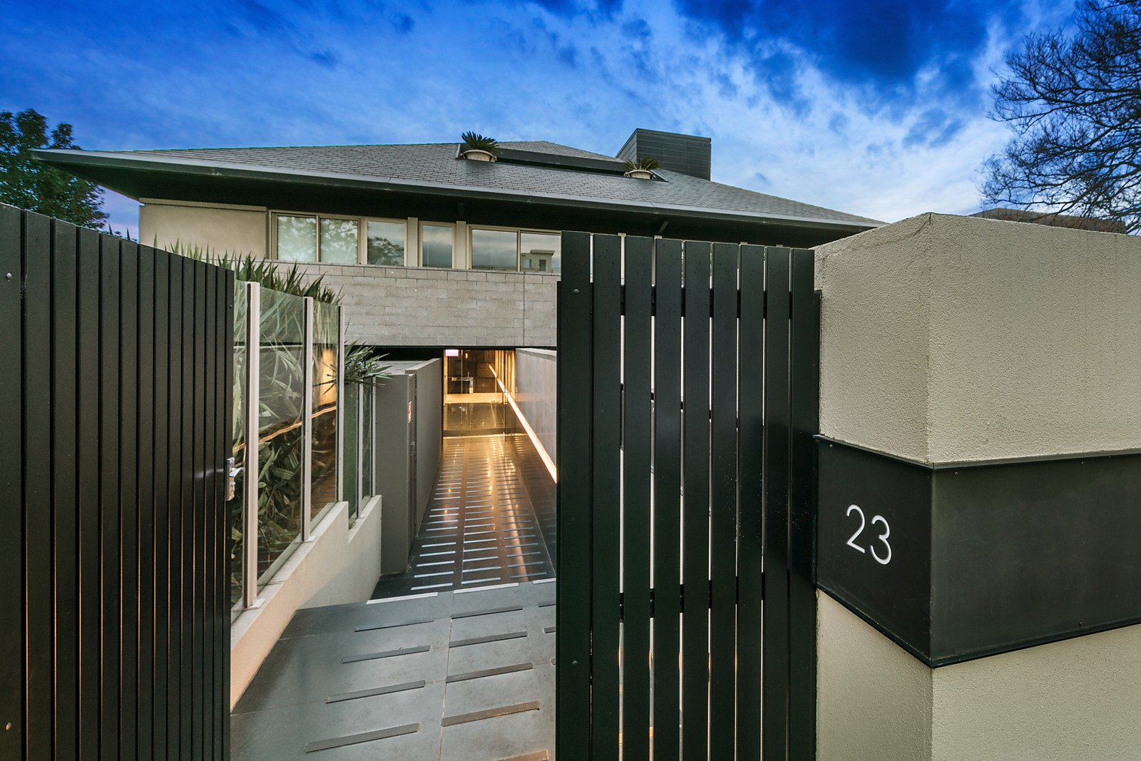 Brighton - 5 Luxury Architectural Residences