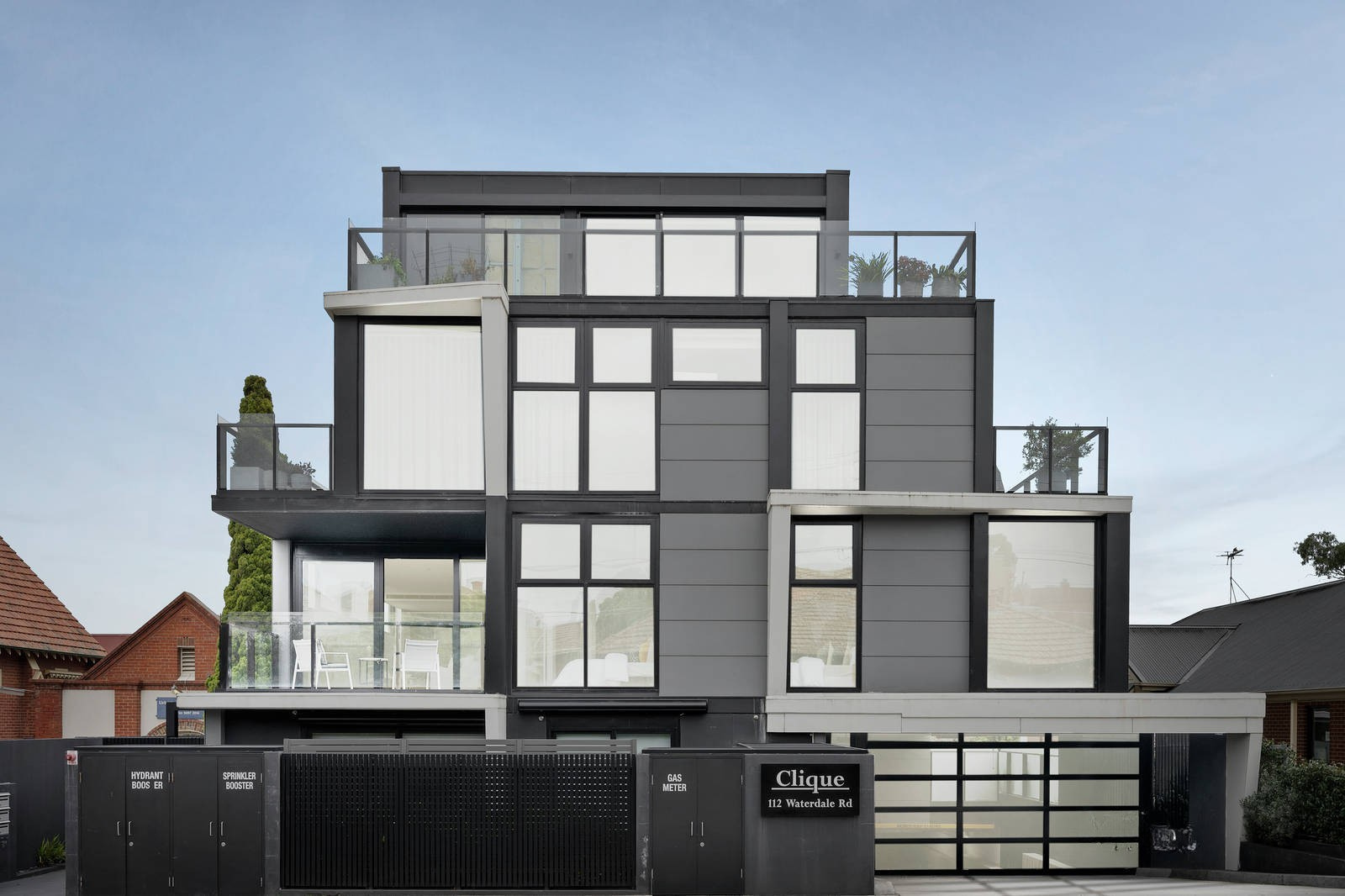 Ivanhoe - 15 Luxury Architectural Residences